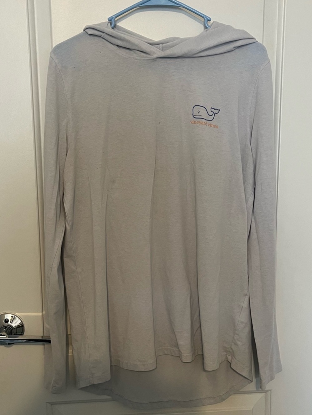 Vineyard Vines Light Gray Hooded Long Sleeve Top with Navy & Pink Logo